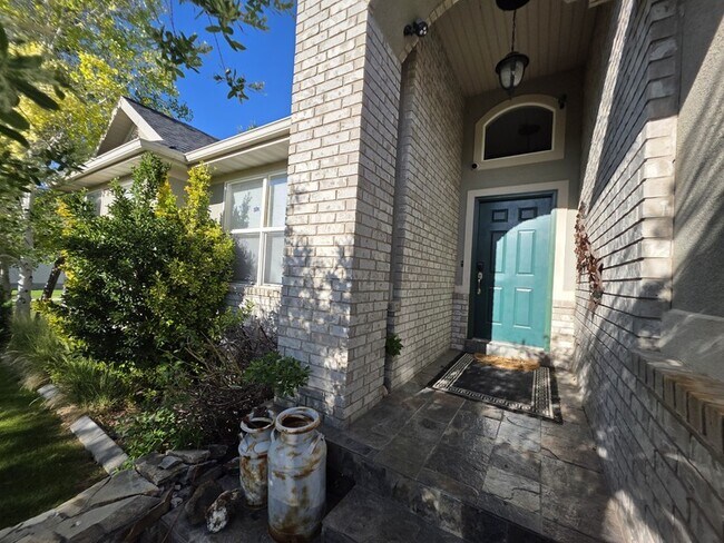 Photo - 5672 Ketch Ln