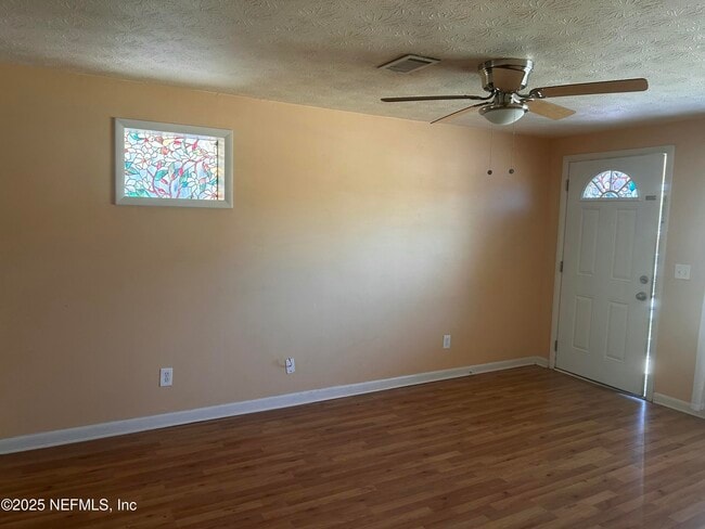 Photo - 258 Capella Rd