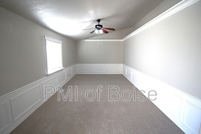 Photo - 78 S Chase St