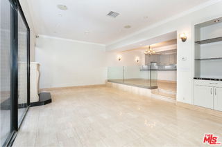 Photo - 9323 Burton Wy