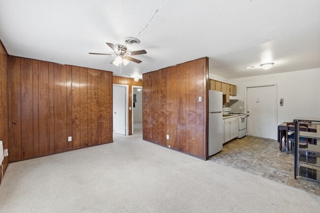 1406 34th Ave Unit 06