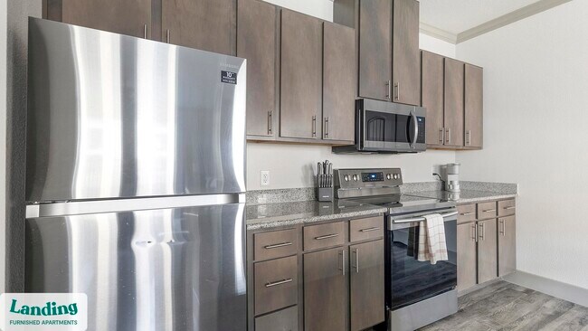 Photo - 12500 Shadowglen Trce Unit 1305