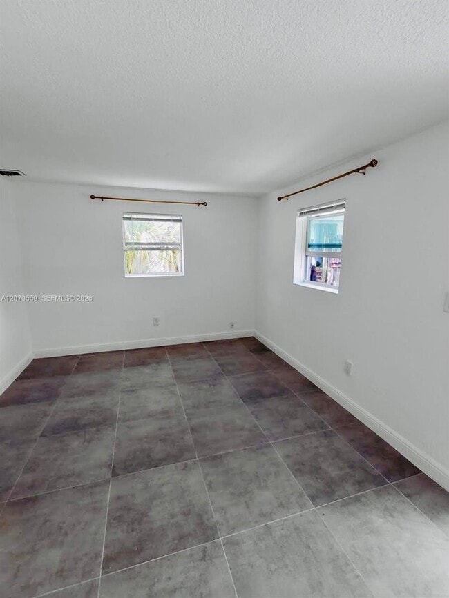 Photo - 308 NW 2nd Ave