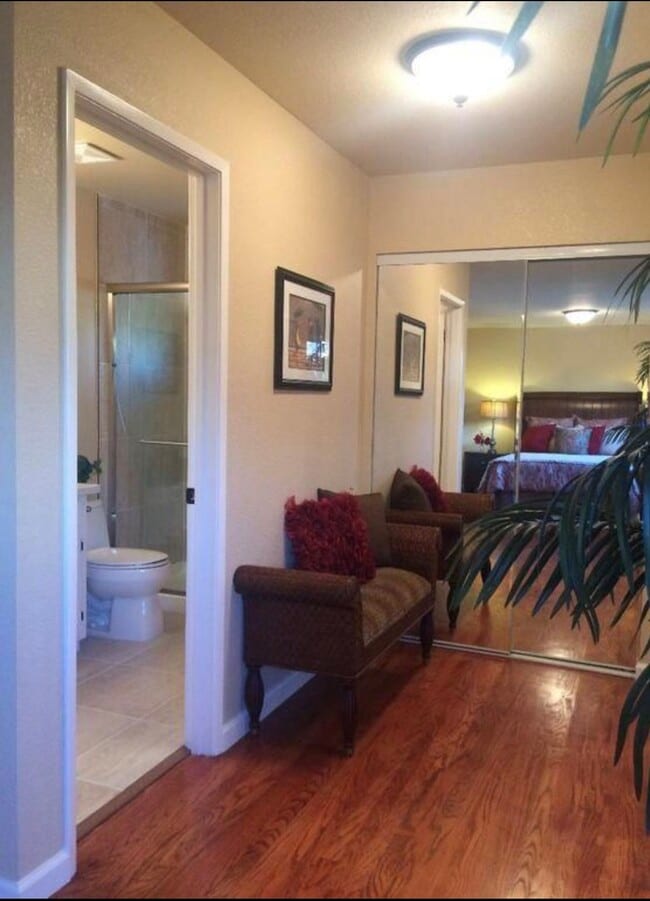 Photo - 238 S Park Victoria Dr