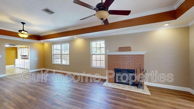 Photo - 2635 Arnold St