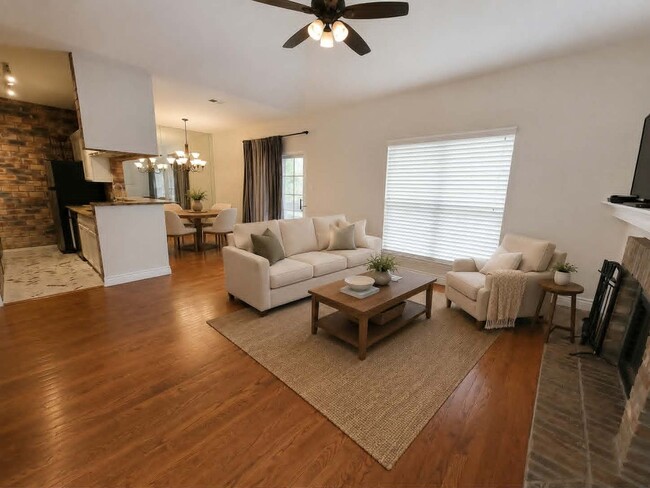 Building Photo - 5102 80th St Unit 214