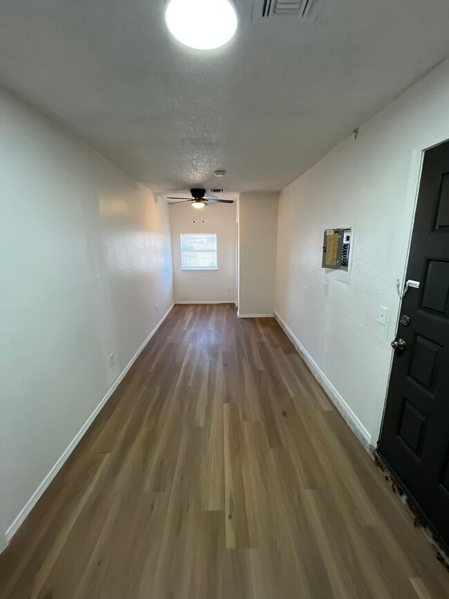 Photo - 1328 NE 5th St