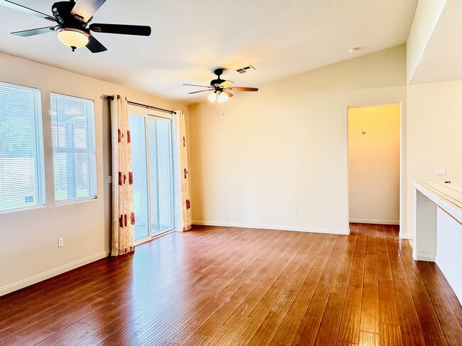 Photo - 1304 Torulosa Dr