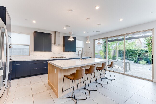 Photo - **MOVE IN SPECIAL!! $500 OFF FIRST MONTHS RENT!!**