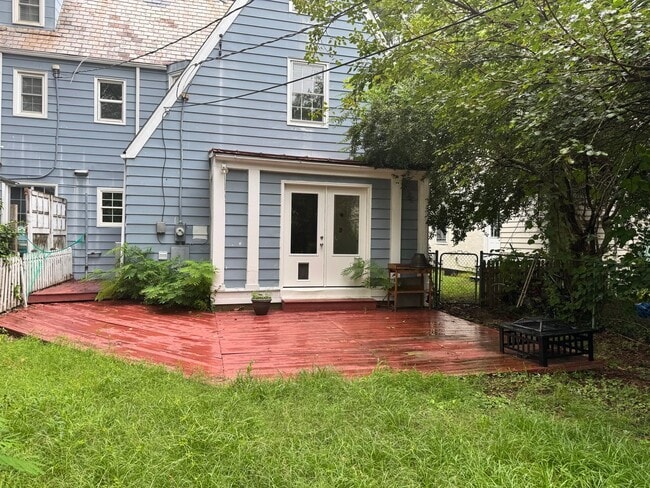 Photo - 305 Hurley Ave