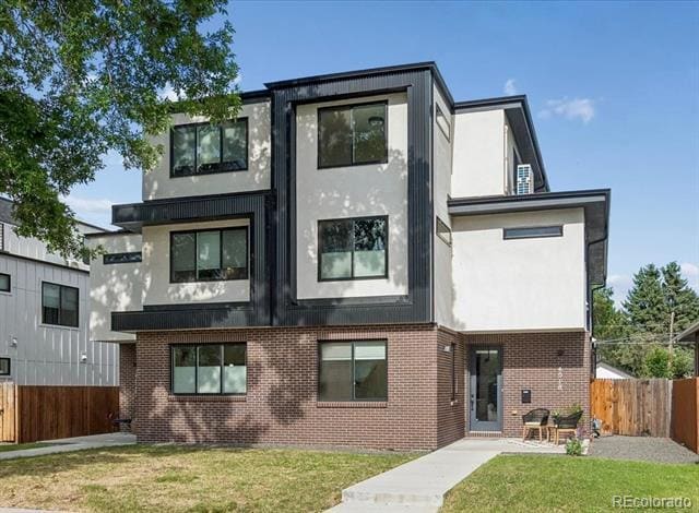 Building Photo - 4018 Zuni St
