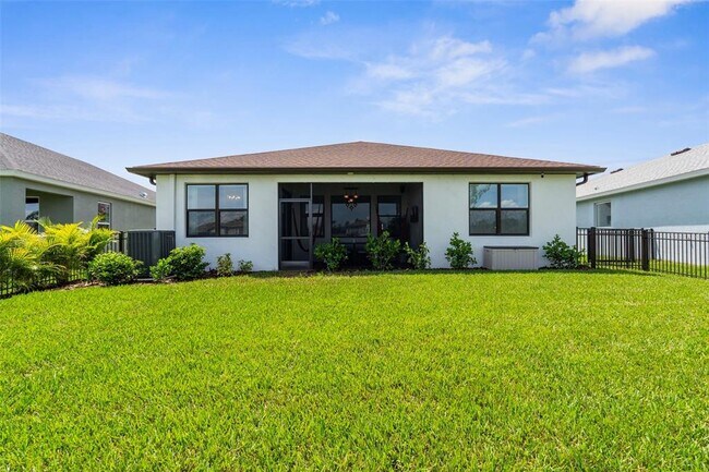 Photo - 8756 Windlass Cv