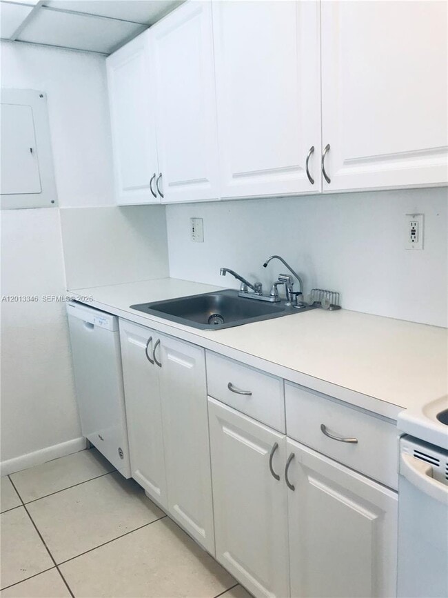 Photo - 17600 NW 68th Ave Unit B3006