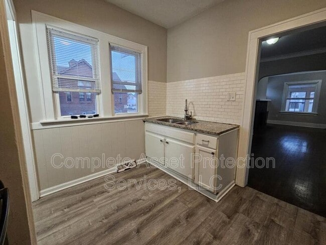 Photo - 6404 Harrison Ave