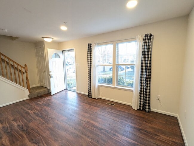 Photo - Well maintained townhouse in Robin Meadows Community with updated features available mid January!