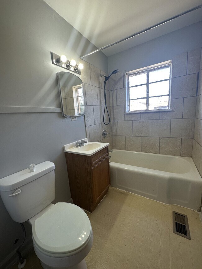 718 S Hunter Rental House Rental in Wichita, KS