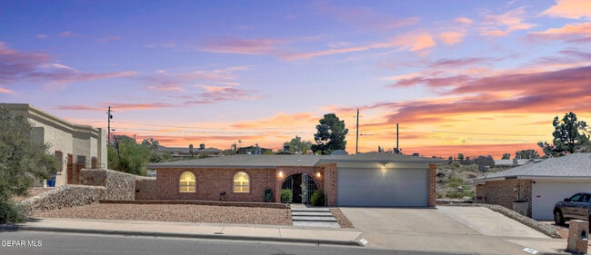 Building Photo - 7112 Ramada Dr