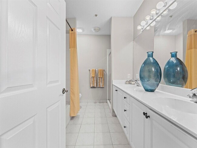 4402 SW 160th Ave Unit 911