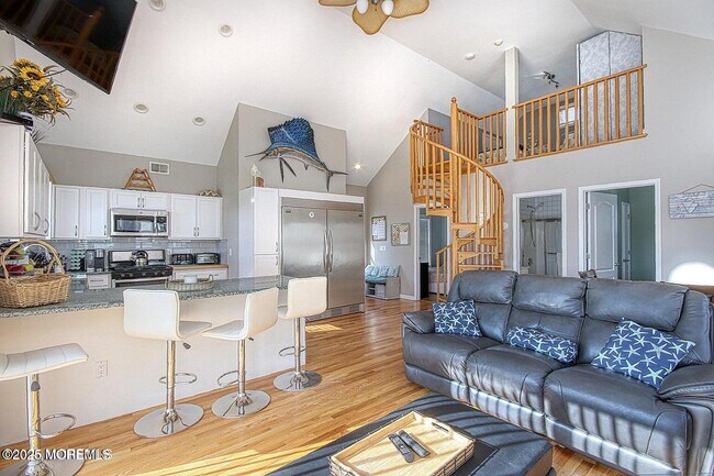 Photo - 30 Stockton Ave