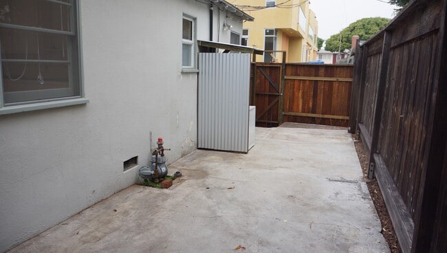 Photo - 2315 10th St.