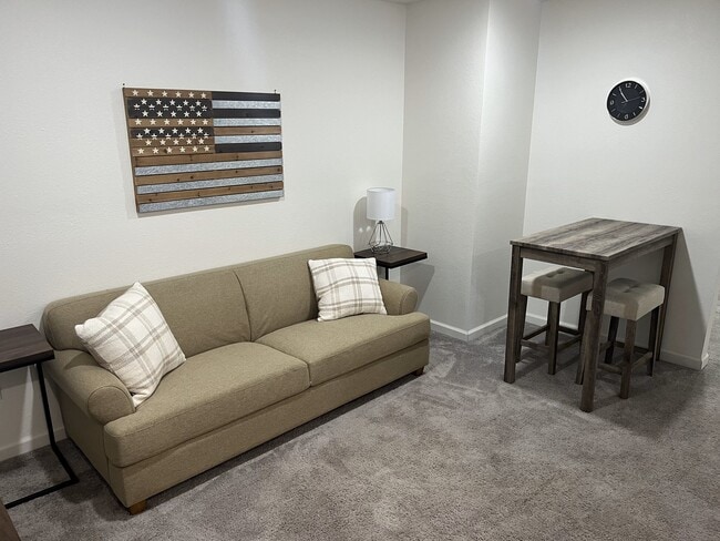 Building Photo - Laurel Lane Unit 308