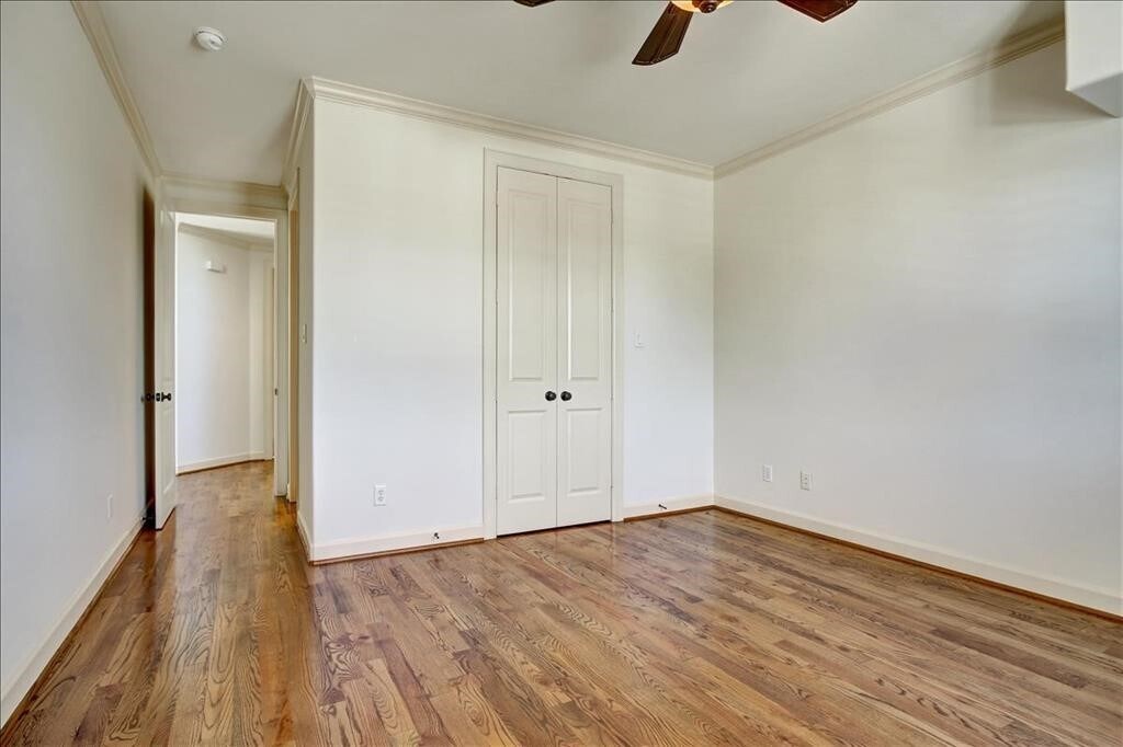 Photo - 2318 Welch St