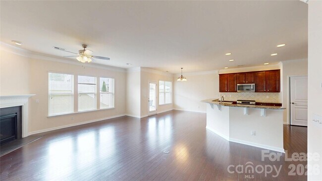 Photo - 6712 Coral Rose Road