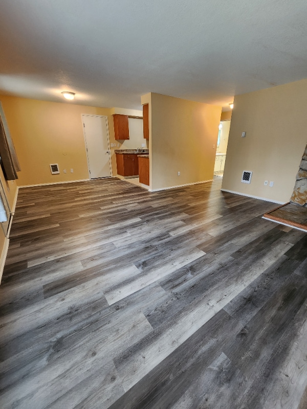 Photo - 1409 NE 143rd Ave