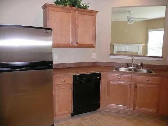 Photo - 5955 Bentley Way