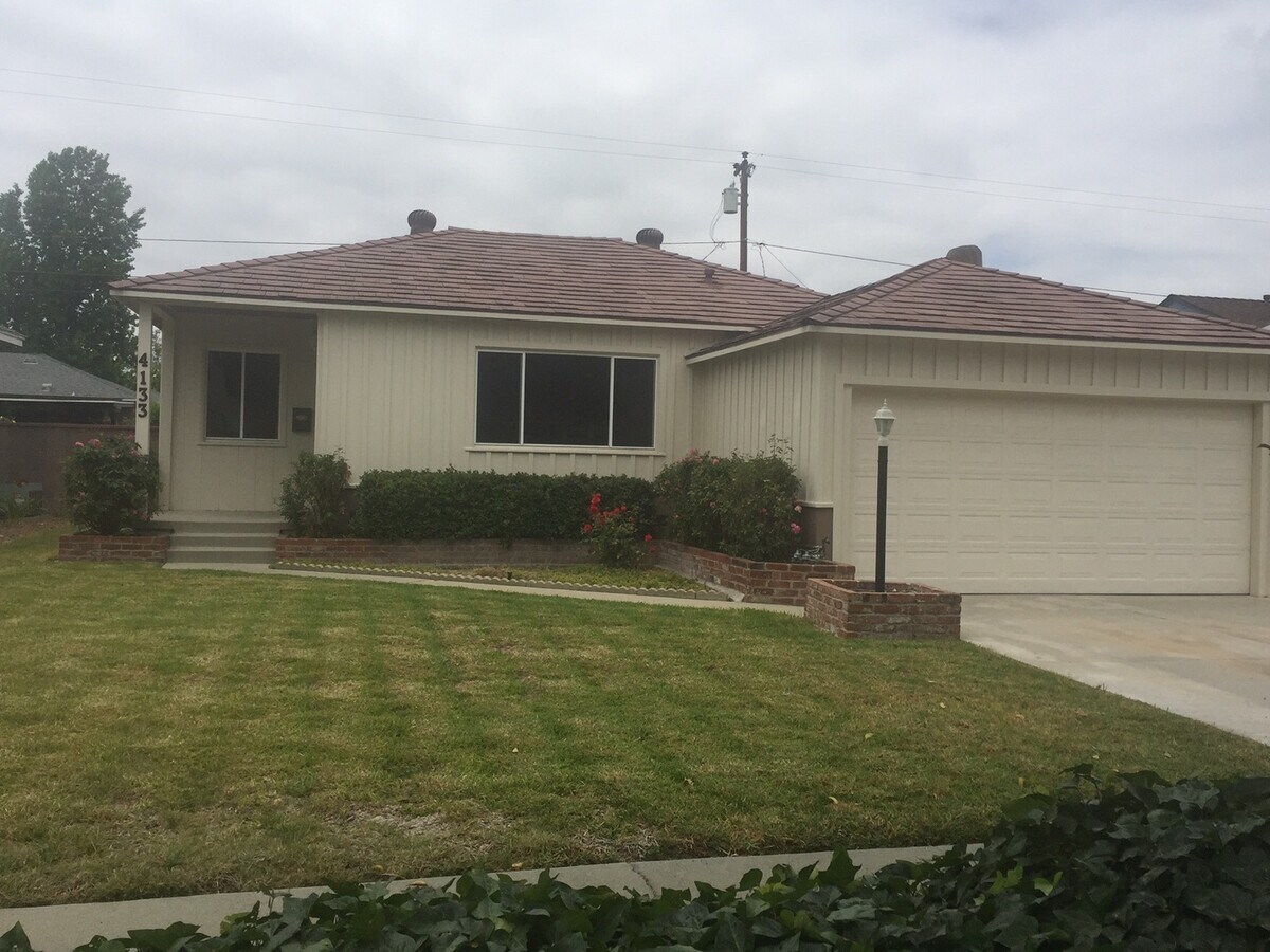 REDONE CUTE 2BED/1BATH HOUSE W/ REFURBISHE... - REDONE CUTE 2BED/1BATH HOUSE W/ REFURBISHE...