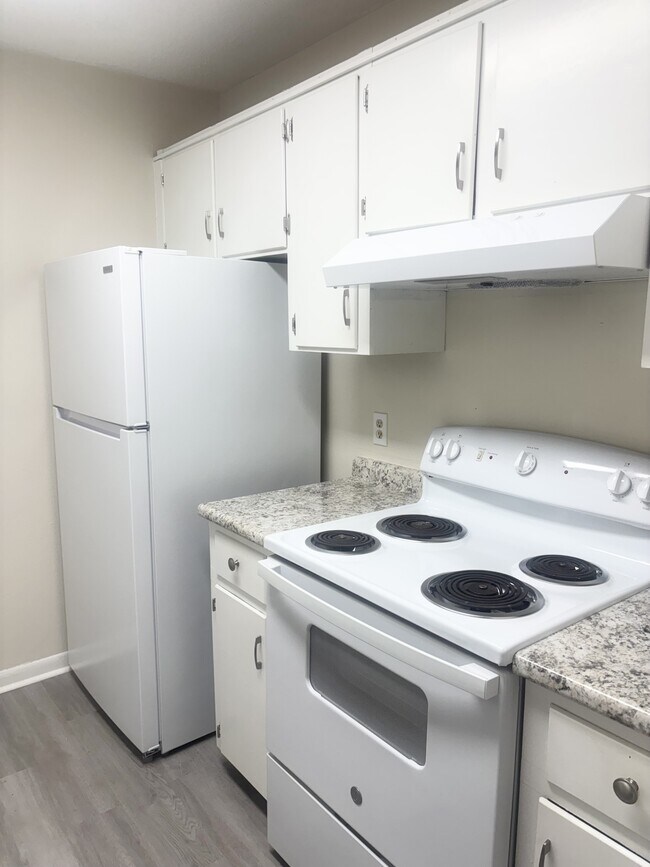 Photo - 1701 Paulding Ave