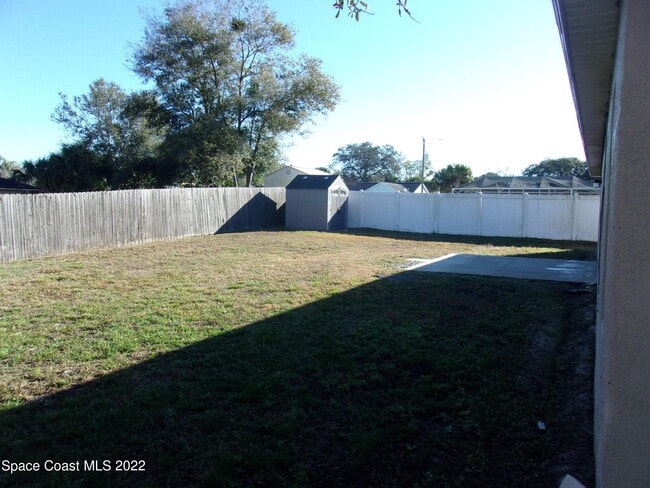 Photo - 5614 Ada St