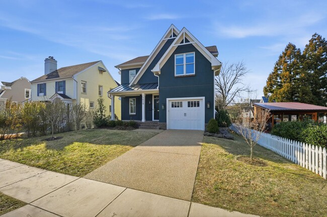 Photo - 1618 N Danville St