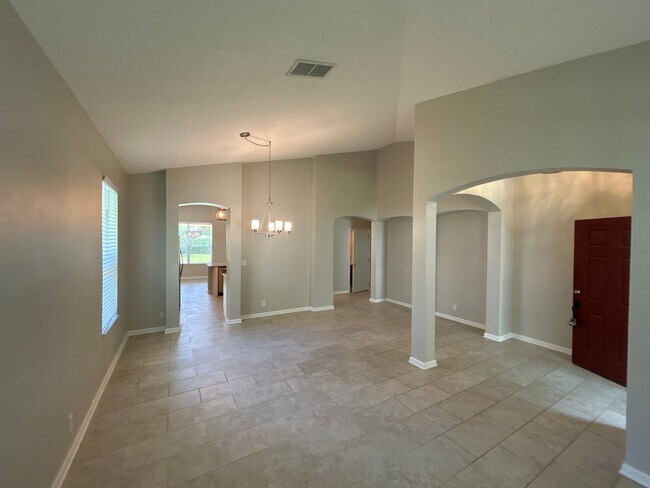 Beautiful Spacious Home in Deland - Beautiful Spacious Home in Deland