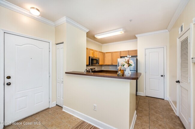 Photo - 6470 Borasco Dr Unit 2102