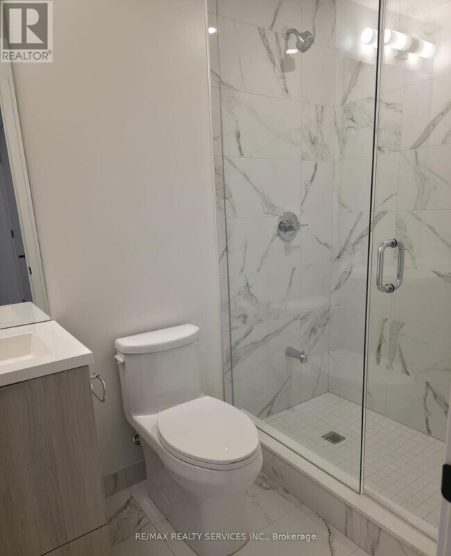 Photo - 195 Commerce St Unité 3105