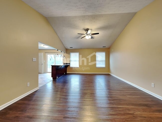 Photo - 17 Mark Twain Ct