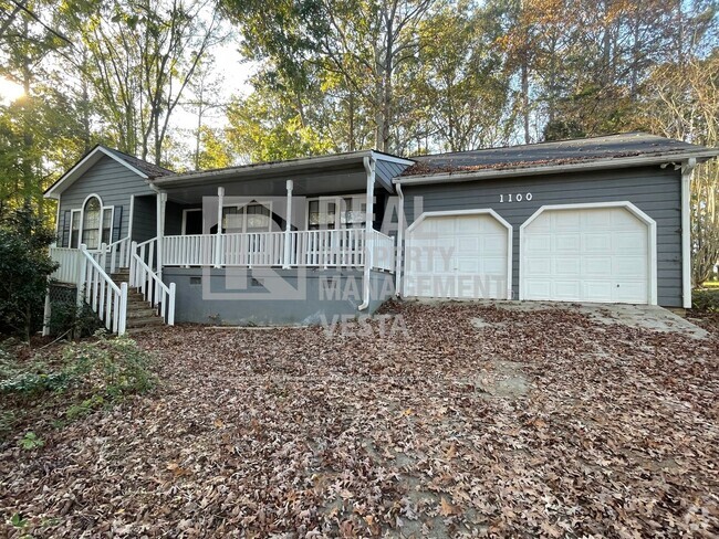 Building Photo - Beautiful Family Home in Lake Wildwood