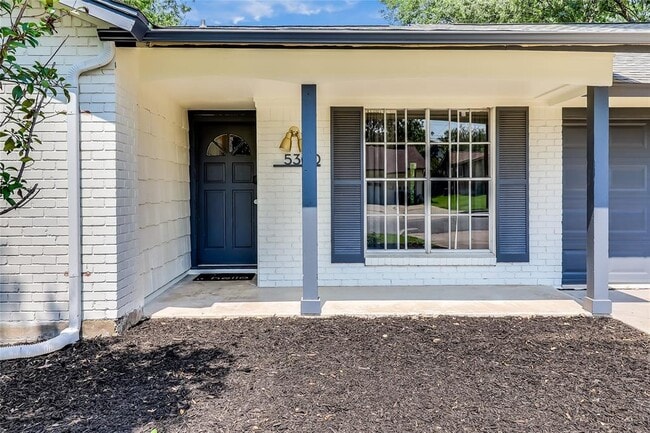 Photo - 5300 Basswood Ln