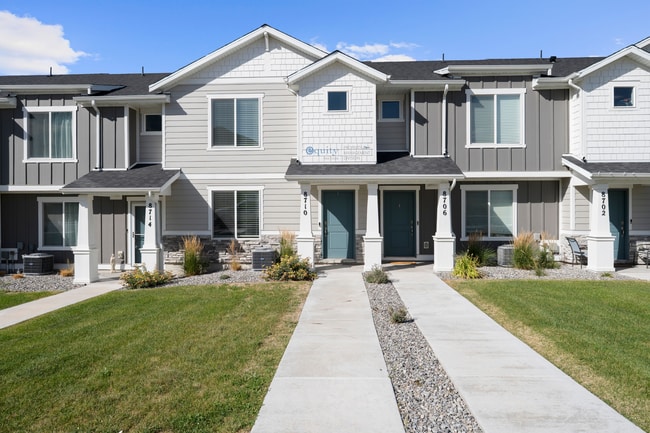 Building Photo - 8710 W Cordero Dr