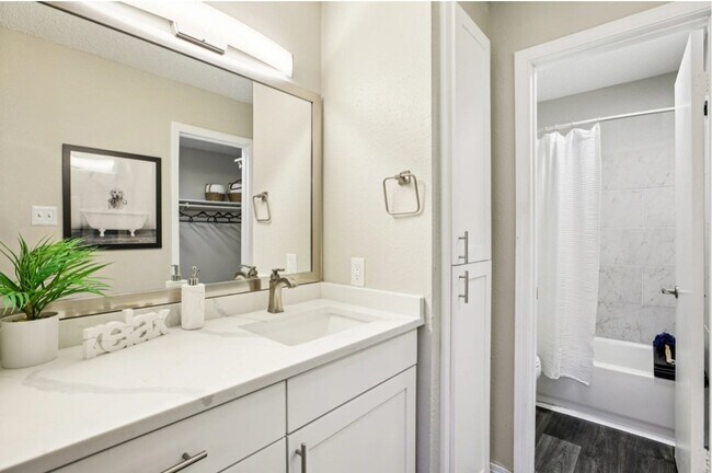Photo - 1070 Mearns Meadow Blvd Unit 124