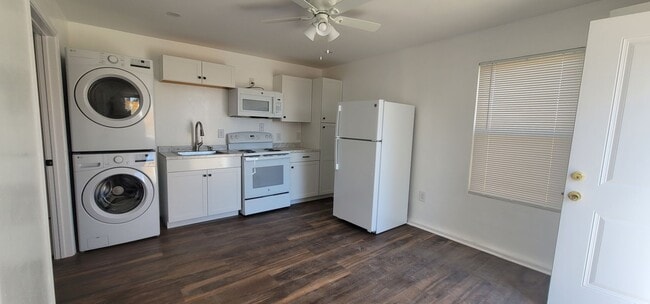 Photo - 1911 S Hayden St Unidad B