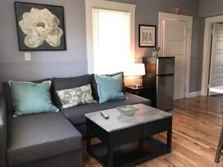 Photo - 2 Mullen Ct Unit 2