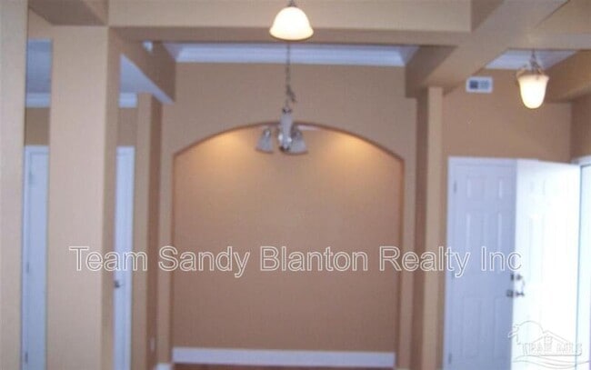 Photo - 7071 Lake Joanne Dr