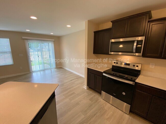 Photo - 3907 Copperfield Ct