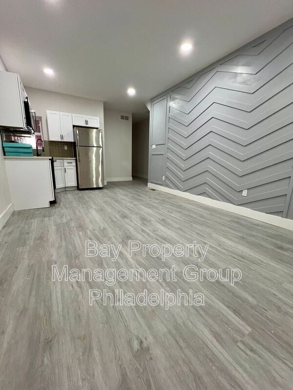 Building Photo - 32 S 62nd St Unit 1 Rental