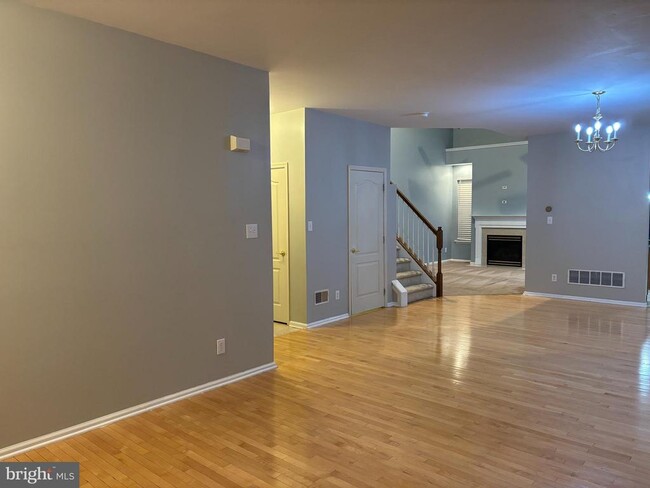 Photo - 239 Starboard Way Townhome