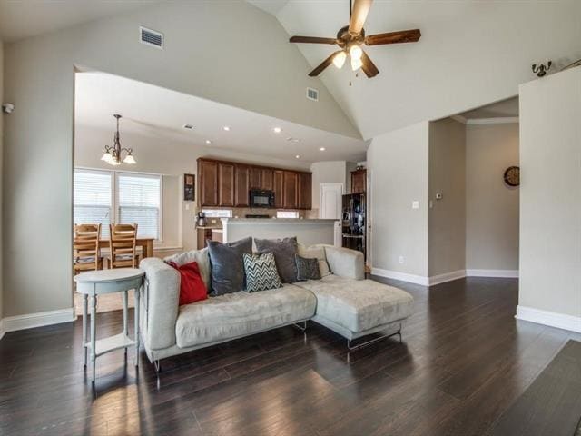 Photo - 144 Mill St