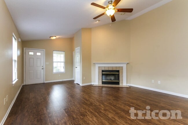 Photo - 345 Bent Stream Ln