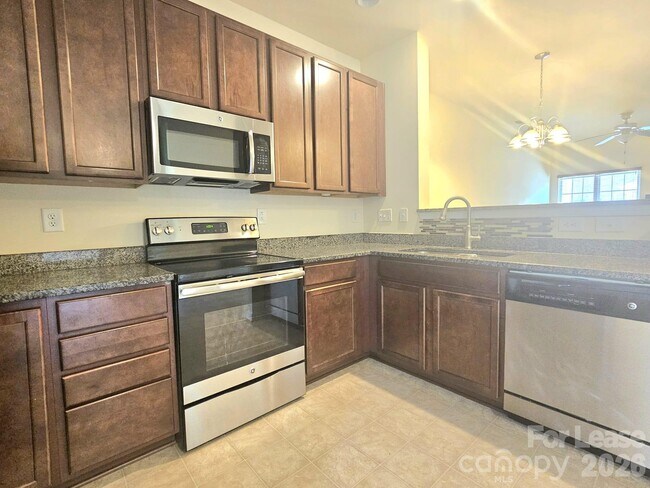 Photo - 2530 Madeline Meadow Dr